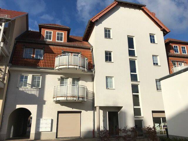Großzügige 3-Raum-Wohnung mit Balkon im 2. Obergeschoss