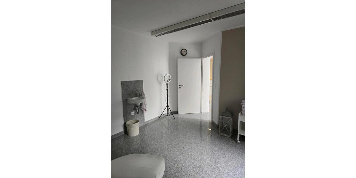 Gewerbeobjekt Mendig - 950&euro; | Angebot:26063112