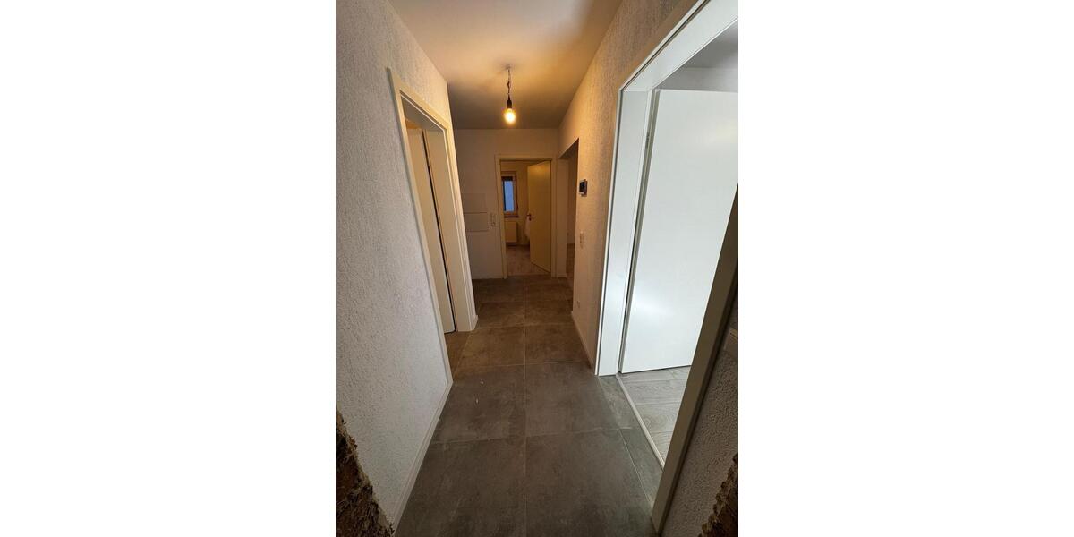 Etagenwohnung Plochingen - 3 Zimmer, 63 m&sup2;, 1.150&euro; | Angebot:25987919