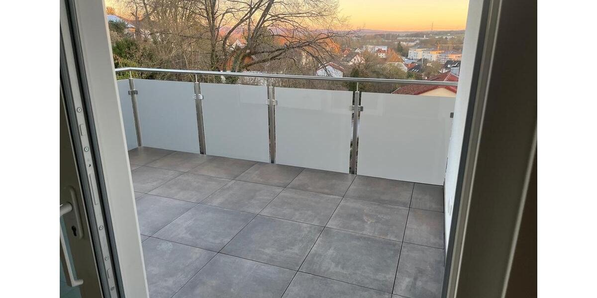 Etagenwohnung Schwalmstadt - 3 Zimmer, 81 m&sup2;, 1.025&euro; | Angebot:24488853