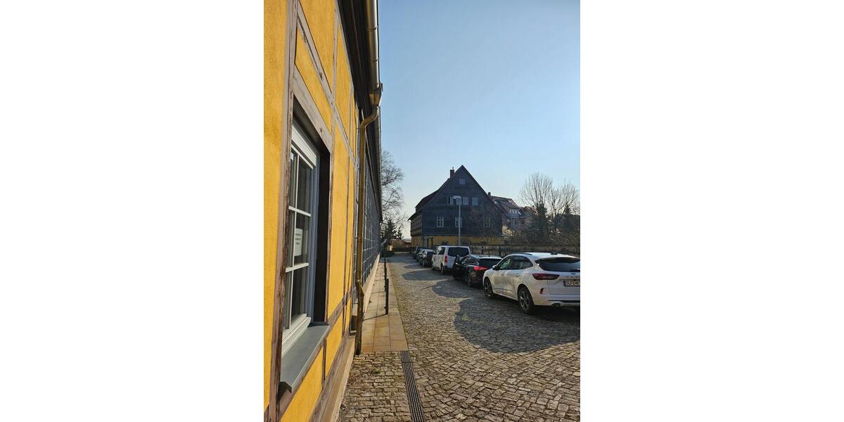 Dachgeschoßwohnung Saalfeld (Saale) - 4 Zimmer, 105 m&sup2;, 900&euro; | Angebot:25871744