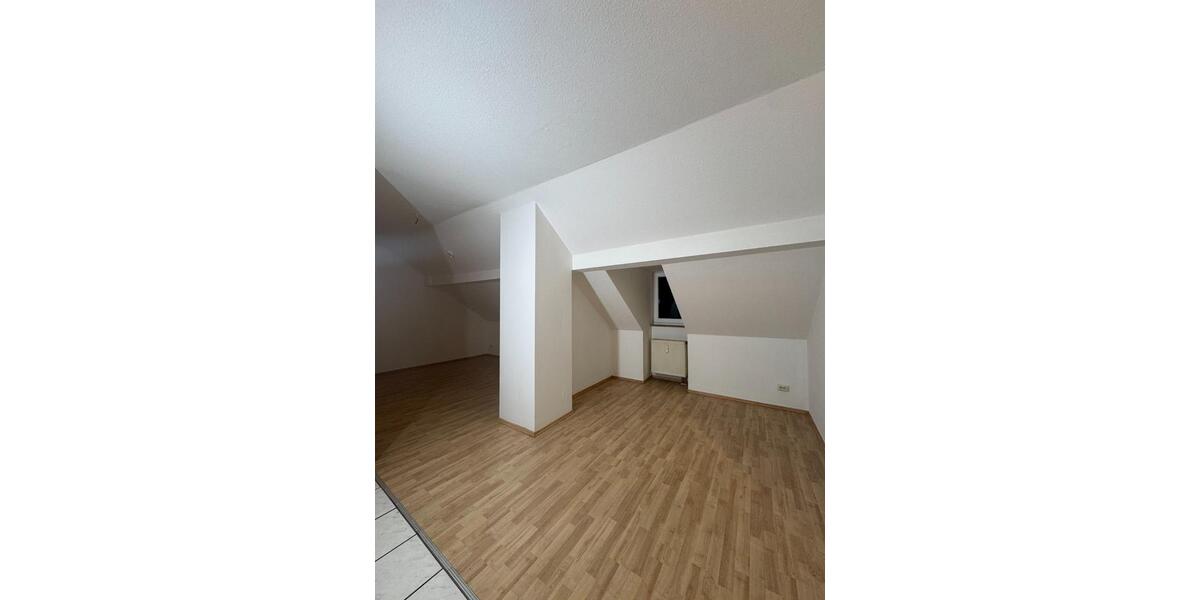 Dachgeschoßwohnung Fürth Altstadt - 2.5 Zimmer, 53 m&sup2;, 650&euro; | Angebot:24946638