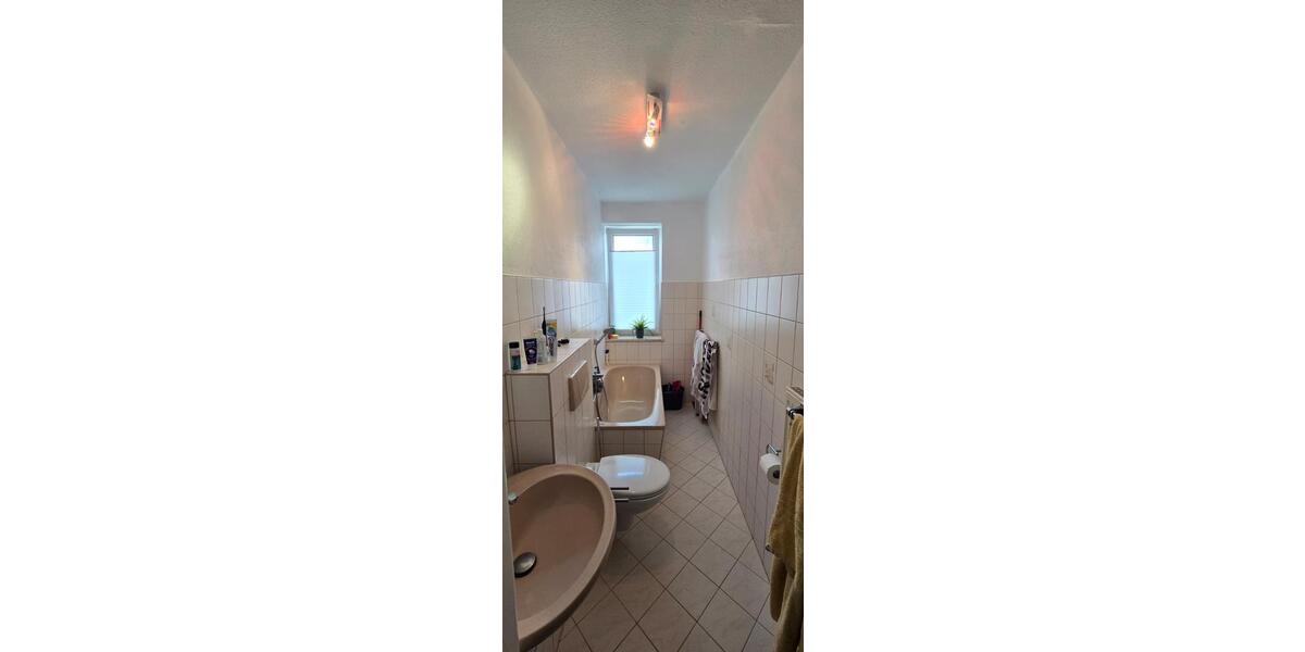 Wohnen auf Zeit Kahla - 1 Zimmer, 9 m&sup2;, 205&euro; | Angebot:26256586