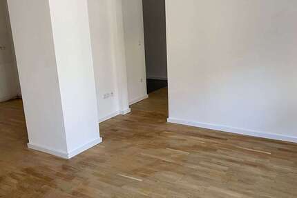 Wohnung Baden-Baden Baden - 3.5 Zimmer, 85 m&sup2;, 990&euro; | Angebot:26739558