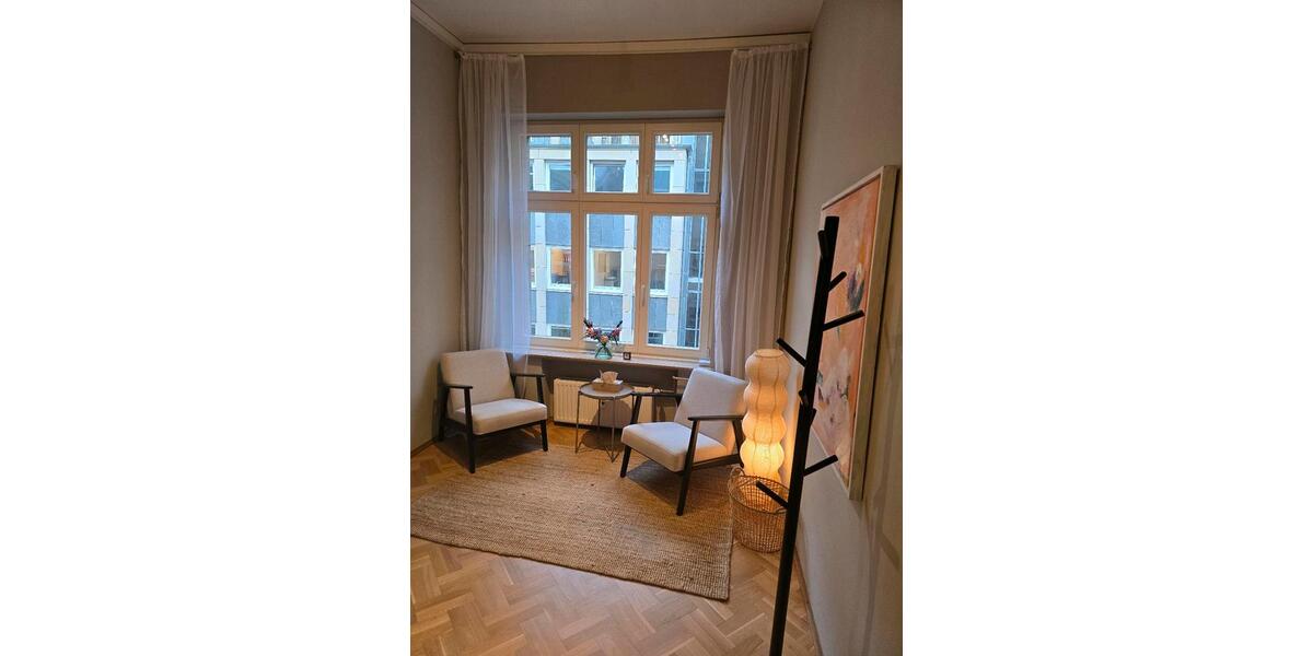 Gewerbeobjekt Hamburg Eimsbüttel - 220&euro; | Angebot:25879843