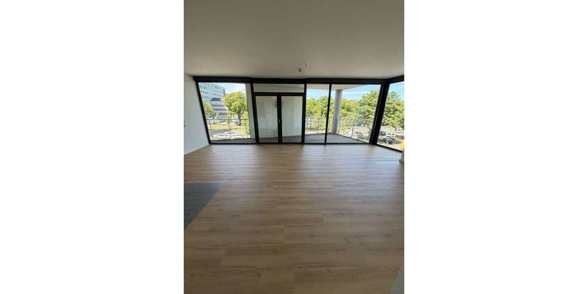 Etagenwohnung Dortmund - 2 Zimmer, 81 m&sup2;, 1.060&euro; | Angebot:26770196