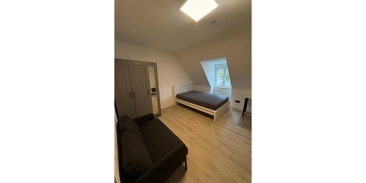Wohnen auf Zeit Karlsruhe Innenstadt-Ost - 1 Zimmer, 16 m&sup2;, 500&euro; | Angebot:26224660