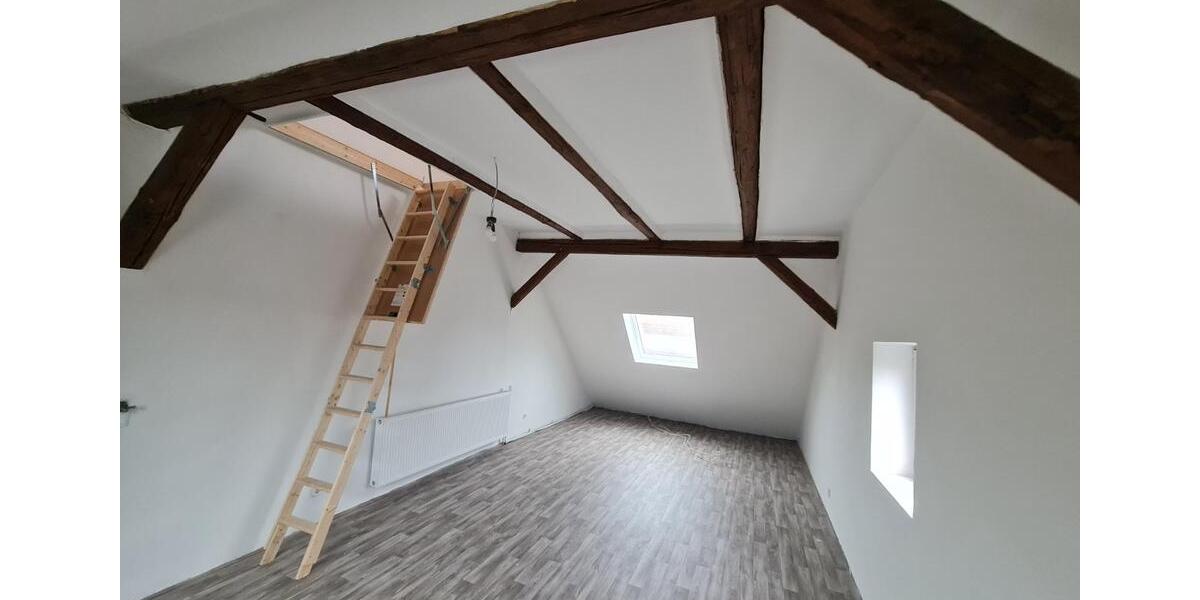 Etagenwohnung Hameln - 1 Zimmer, 10 m&sup2;, 250&euro; | Angebot:24743438