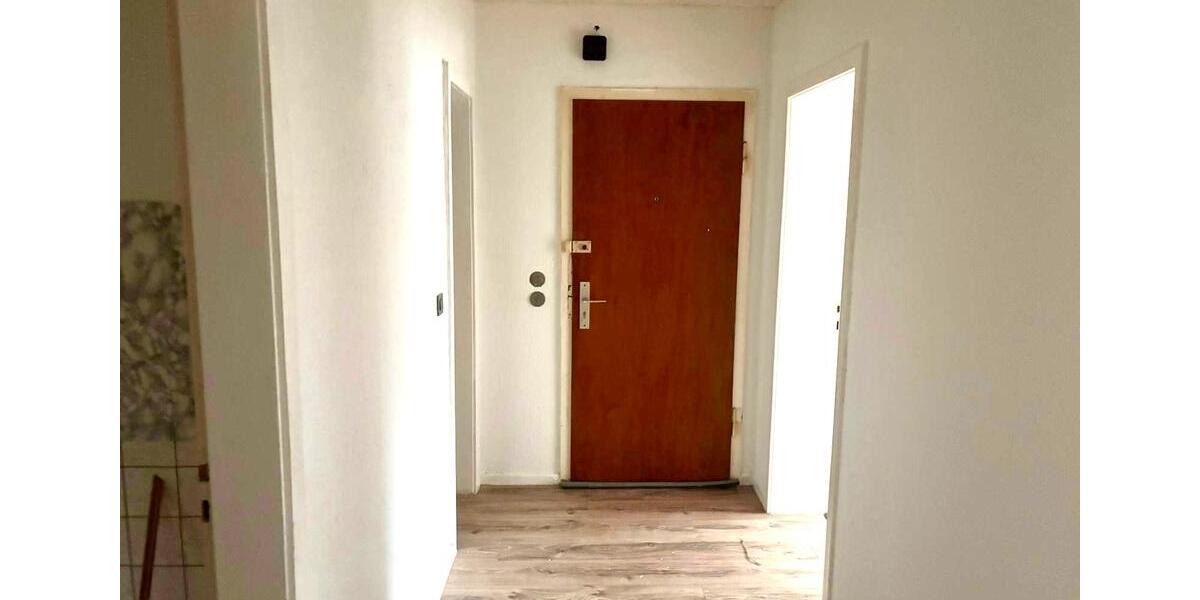 Etagenwohnung Bergneustadt - 3 Zimmer, 66 m&sup2;, 504&euro; | Angebot:25751678