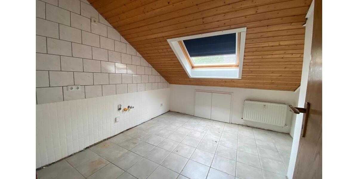 Etagenwohnung Bad Zwesten - 3 Zimmer, 102 m&sup2;, 520&euro; | Angebot:26619525
