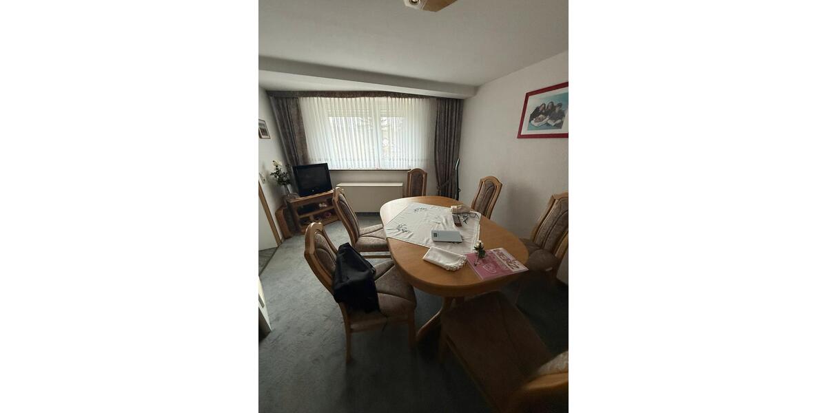 Einfamilienhaus Bad Hersfeld - 5 Zimmer, 105 m&sup2;, 1.000&euro; | Angebot:25100890