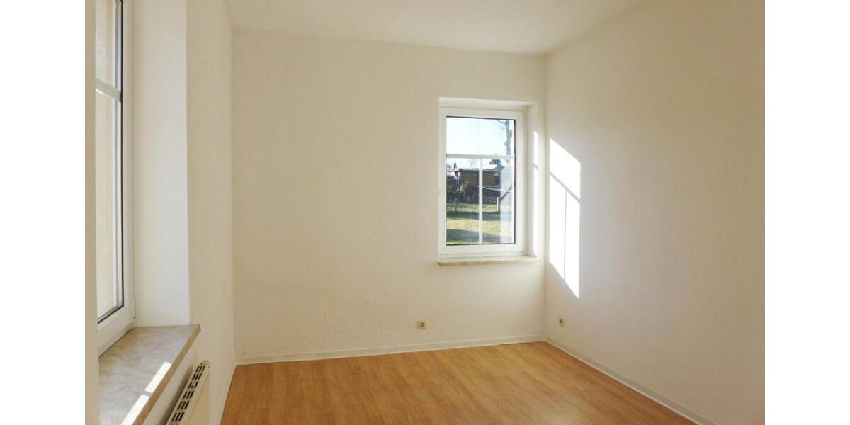 Erdgeschoßwohnung Limbach-Oberfrohna Oberfrohna - 2 Zimmer, 47 m&sup2;, 275&euro; | Angebot:25418310