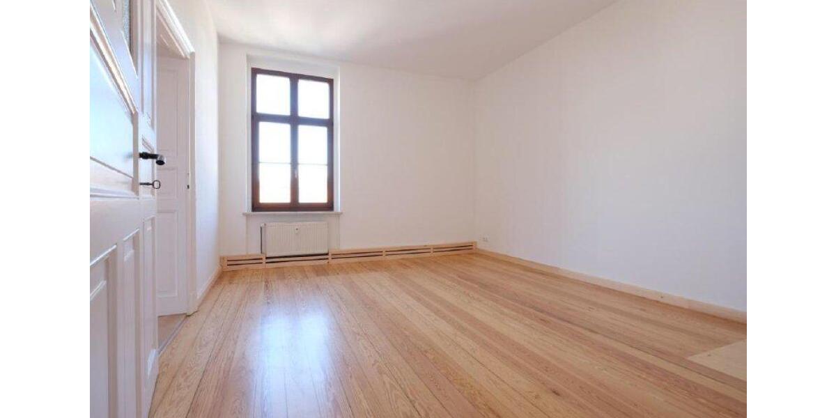 Etagenwohnung Nossen - 3 Zimmer, 120 m&sup2;, 730&euro; | Angebot:26431479