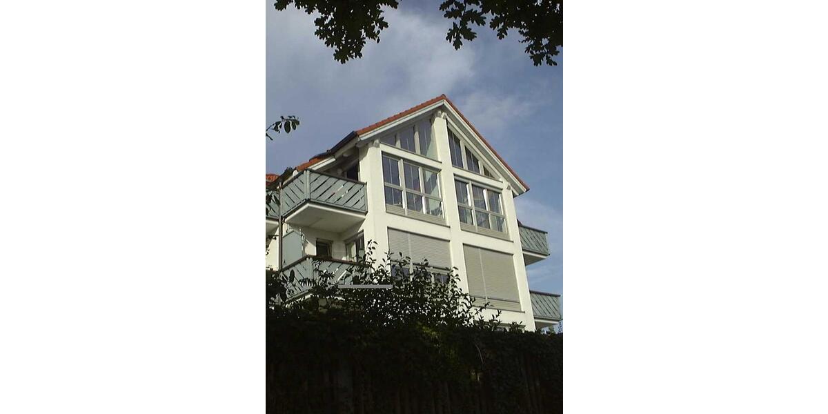Dachgeschoßwohnung Putzbrunn - 3.5 Zimmer, 100 m&sup2;, 1.850&euro; | Angebot:26130517