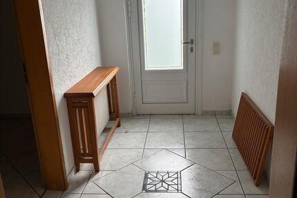 Wohnung Morsbach - 2 Zimmer, 90 m&sup2;, 670&euro; | Angebot:25936370