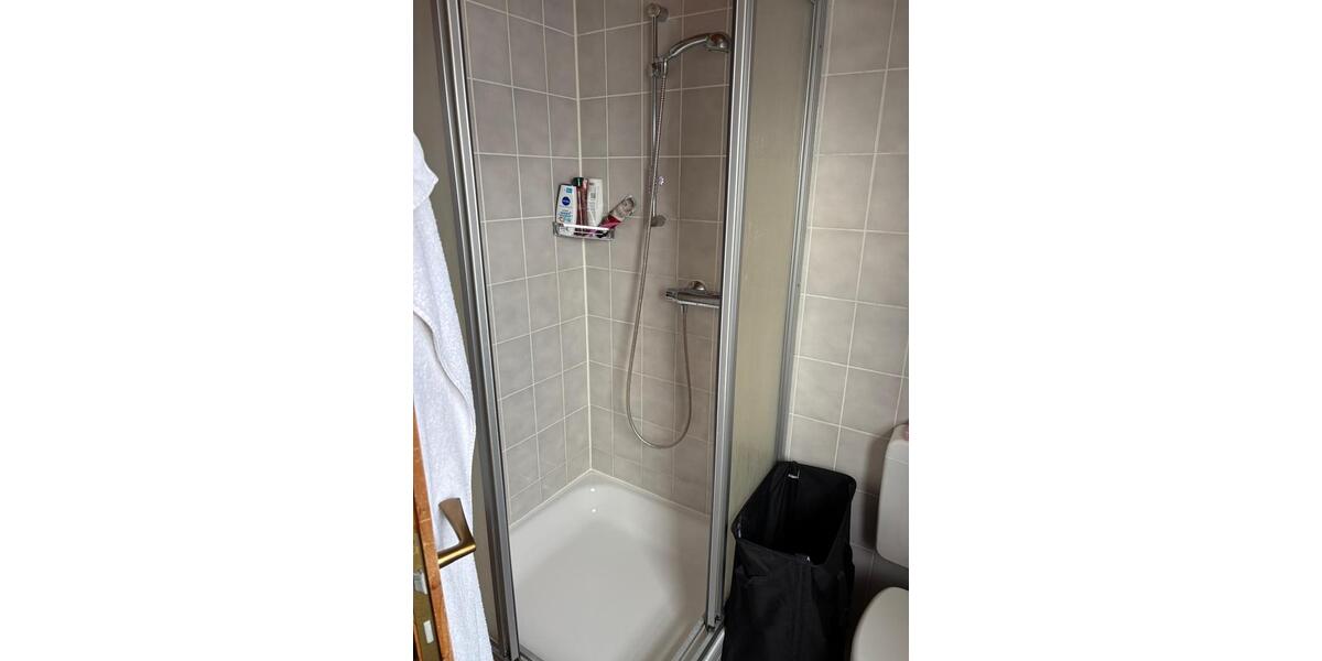 Dachgeschoßwohnung Friedrichshafen Allmannsweiler - 2 Zimmer, 50 m&sup2;, 680&euro; | Angebot:25945553