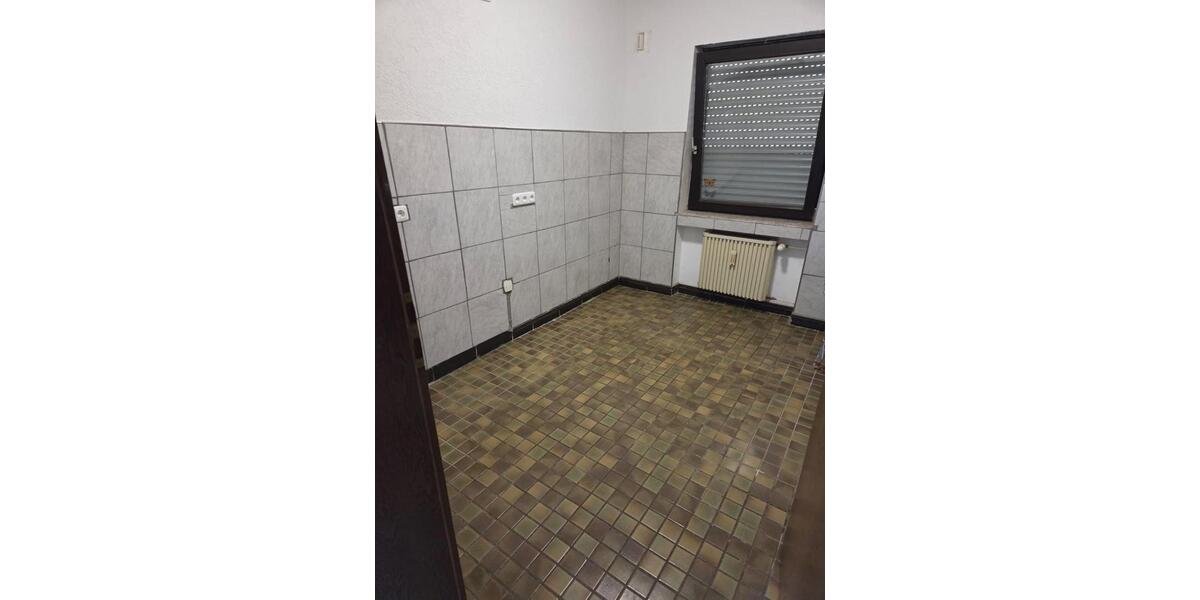Erdgeschoßwohnung Freudenberg - 5 Zimmer, 119 m&sup2;, 1.000&euro; | Angebot:26634715