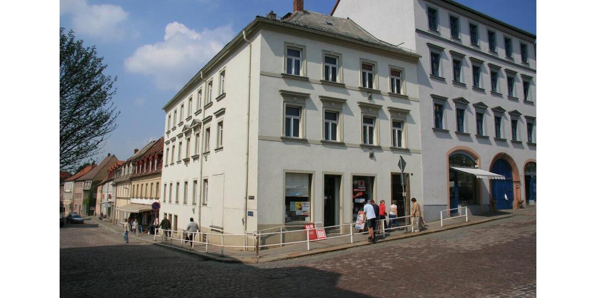 Etagenwohnung Roßwein - 2 Zimmer, 63 m&sup2;, 285&euro; | Angebot:25902822