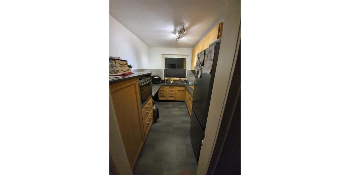 Etagenwohnung Duisburg Rheinhausen - 2 Zimmer, 65 m&sup2;, 850&euro; | Angebot:26612609