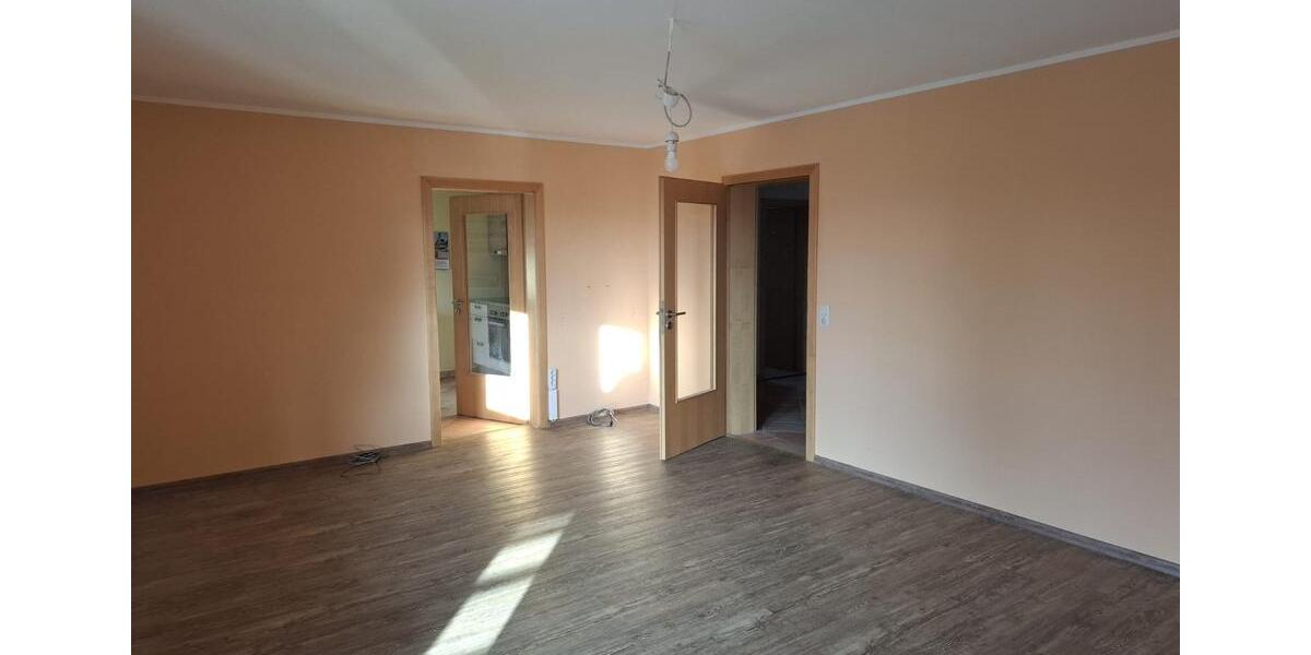 Etagenwohnung Vogtareuth - 3 Zimmer, 92 m&sup2;, 1.150&euro; | Angebot:24825948