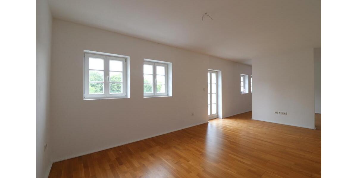 Etagenwohnung Gelsenkirchen Gelsenkirchen-Mitte - 2 Zimmer, 67 m&sup2;, 500&euro; | Angebot:26461079
