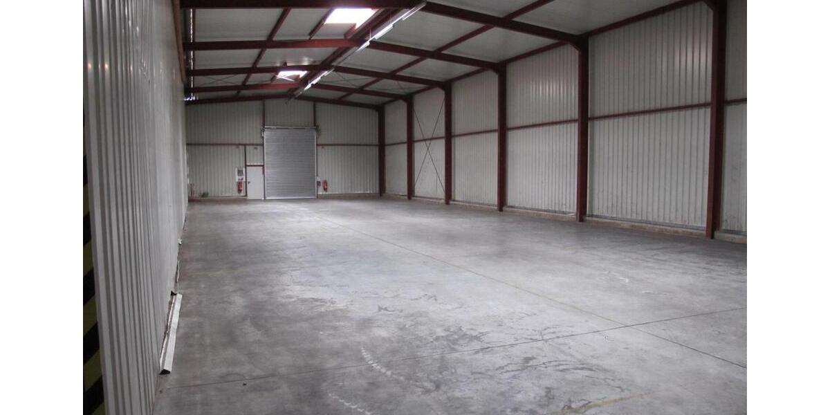 Lagerhalle Stellfläche zur Miete circa 215 qm nah zur A38 und A7 zimmer