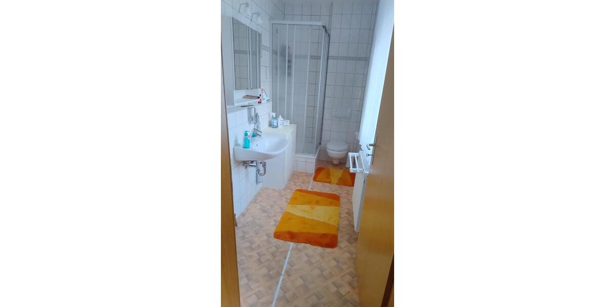 Etagenwohnung Ohrdruf - 2 Zimmer, 75 m&sup2;, 450&euro; | Angebot:26597816