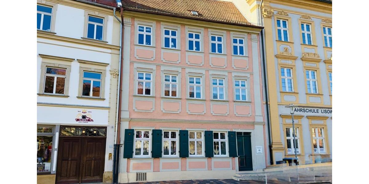 Attraktive Büro- oder Praxisfläche in top Lage am Schillerplatz in Bamberg zimmer