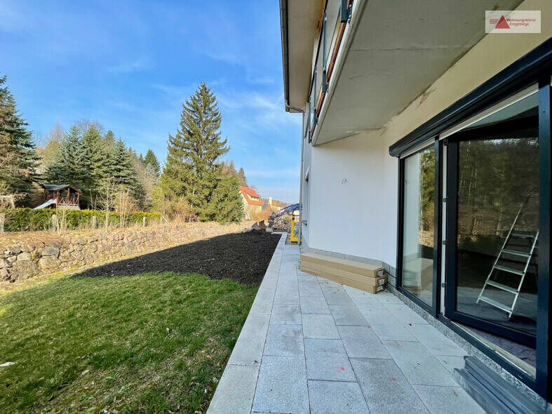 Doppelhaushälfte Dippoldiswalde / Schmiedeberg Dippoldiswalde - 4 Zimmer, 174 m&sup2;, 1.500&euro; | Angebot:26156714