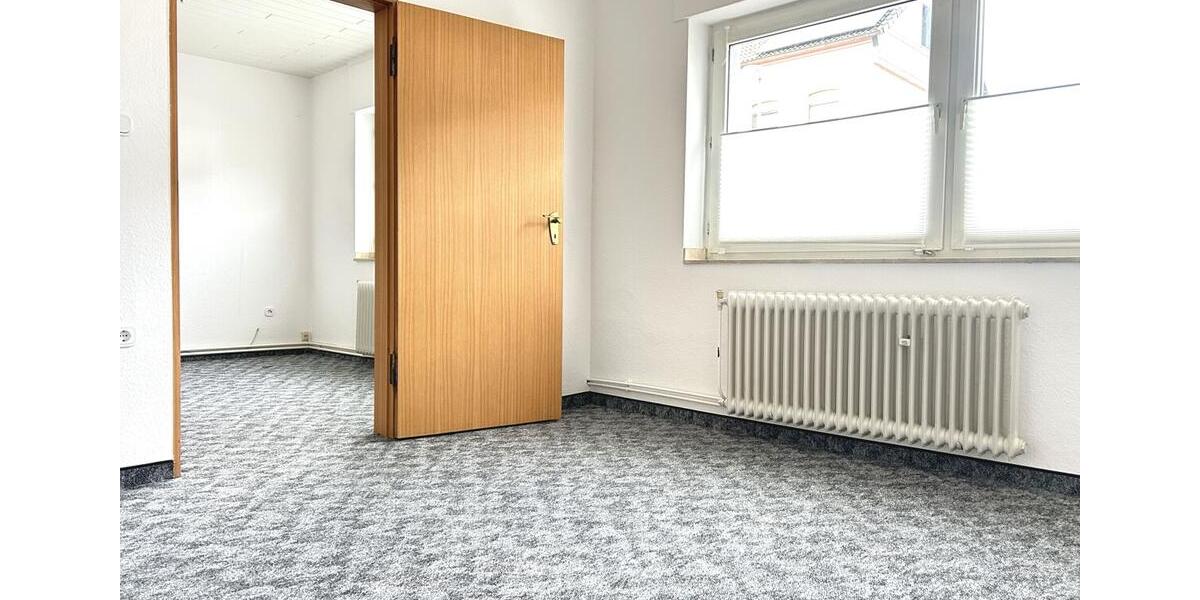 Etagenwohnung Langenfeld (Rheinland) - 2 Zimmer, 35 m&sup2;, 350&euro; | Angebot:25234926