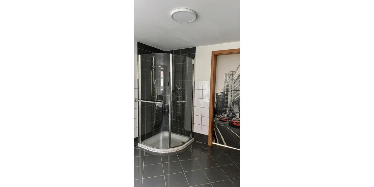 Etagenwohnung Großheirath - 5 Zimmer, 125 m&sup2;, 740&euro; | Angebot:26251085