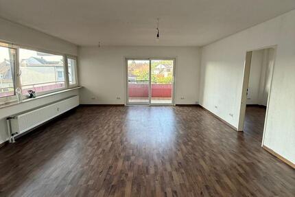 Wohnung Hanau Groß-Steinheim - 2 Zimmer, 85 m&sup2;, 1.200&euro; | Angebot:25225995