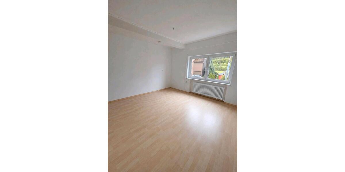 Erdgeschoßwohnung Biedenkopf - 3 Zimmer, 95 m&sup2;, 970&euro; | Angebot:26597610