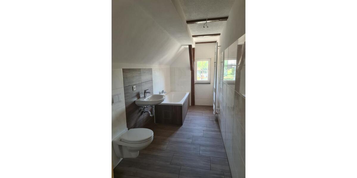 Maisonettenwohnung Sebnitz - 4 Zimmer, 87 m&sup2;, 599&euro; | Angebot:26688580