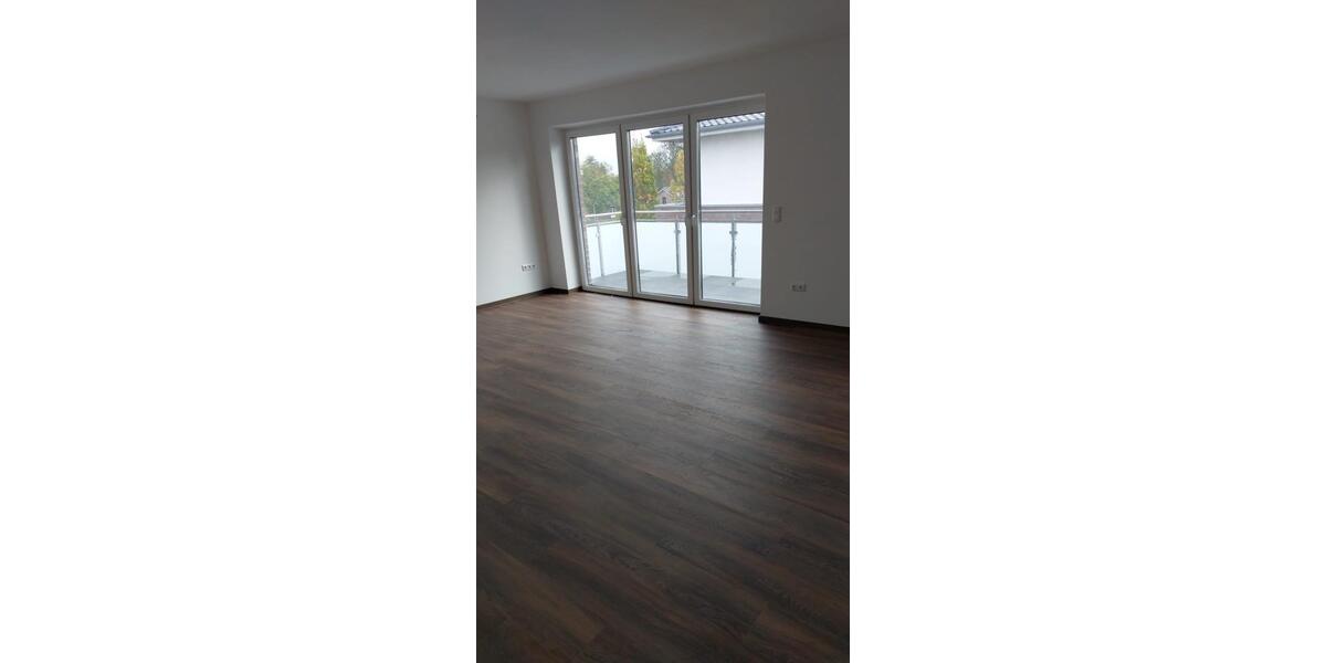Etagenwohnung Jever - 3 Zimmer, 98 m&sup2;, 882&euro; | Angebot:24690034