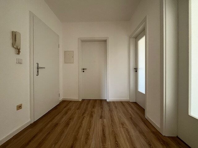 Neu sanierte 2-Raum Dachgeschoss-Wohnung in ruhiger Lage von Markersorf - Dachgeschoßwohnung Claußnitz Markersdorf | Angebot:19417097