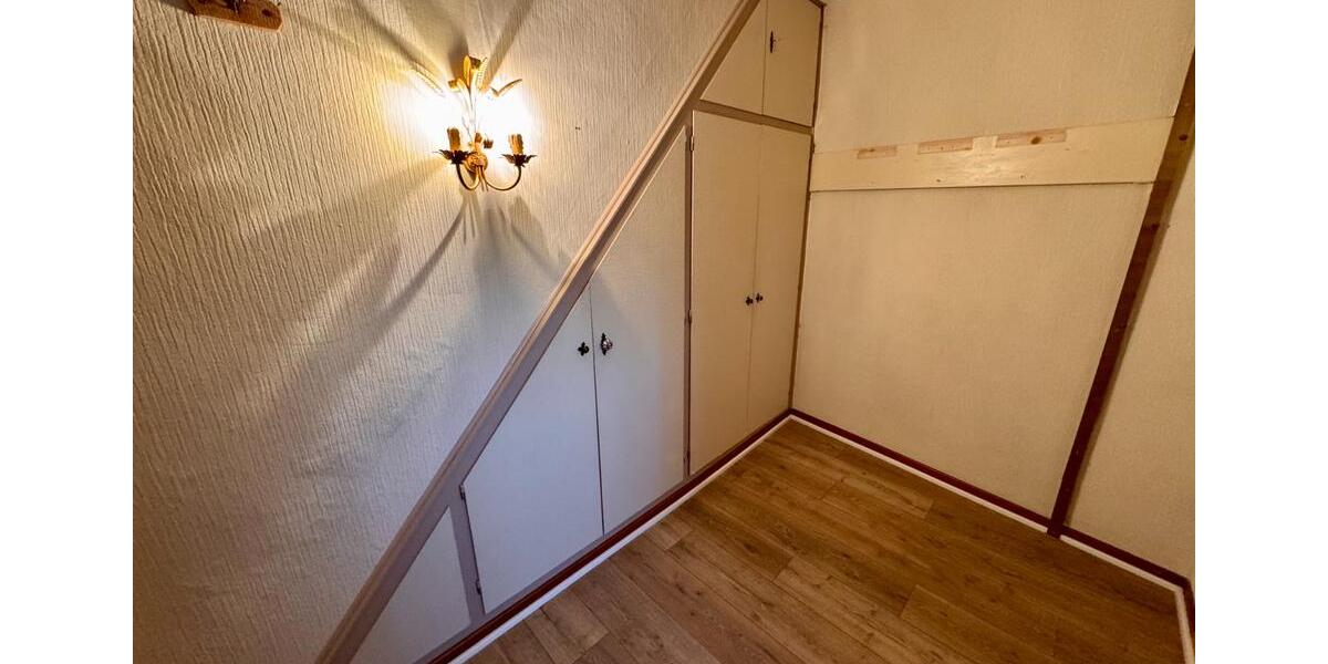 Dachgeschoßwohnung Kirn - 4 Zimmer, 95 m&sup2;, 700&euro; | Angebot:24523268