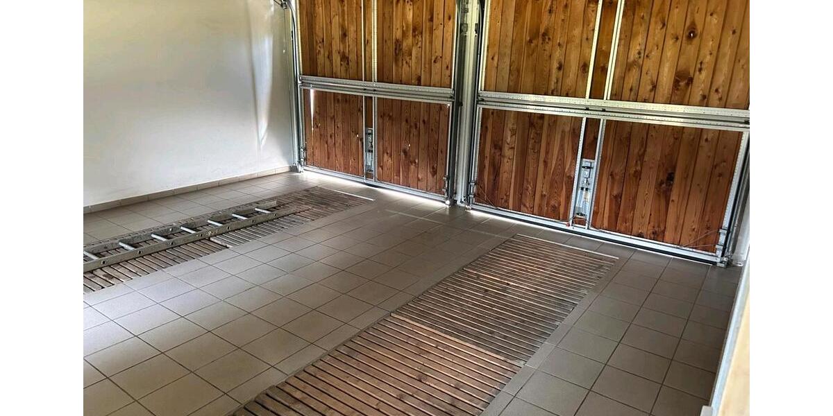 Erdgeschoßwohnung Cham - 4 Zimmer, 115 m&sup2;, 700&euro; | Angebot:24839725