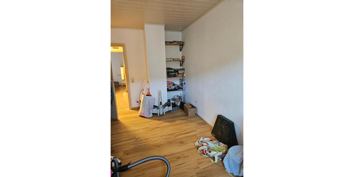 Erdgeschoßwohnung Murrhardt - 5 Zimmer, 155 m&sup2;, 1.500&euro; | Angebot:26522055