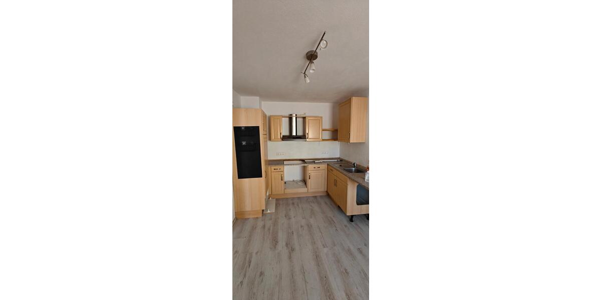 Etagenwohnung Ansbach - 5 Zimmer, 97 m&sup2;, 1.100&euro; | Angebot:26422228