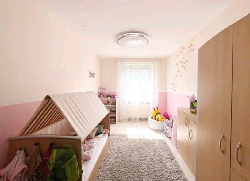 Lichtdurchflutete 4-Zimmer-Wohnung zu vermieten 4 zimmer