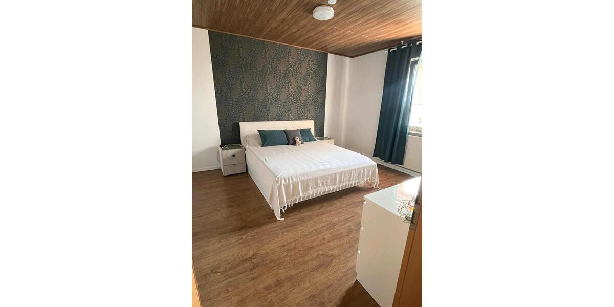 Etagenwohnung Salzkotten - 3 Zimmer, 70 m&sup2;, 600&euro; | Angebot:25258802