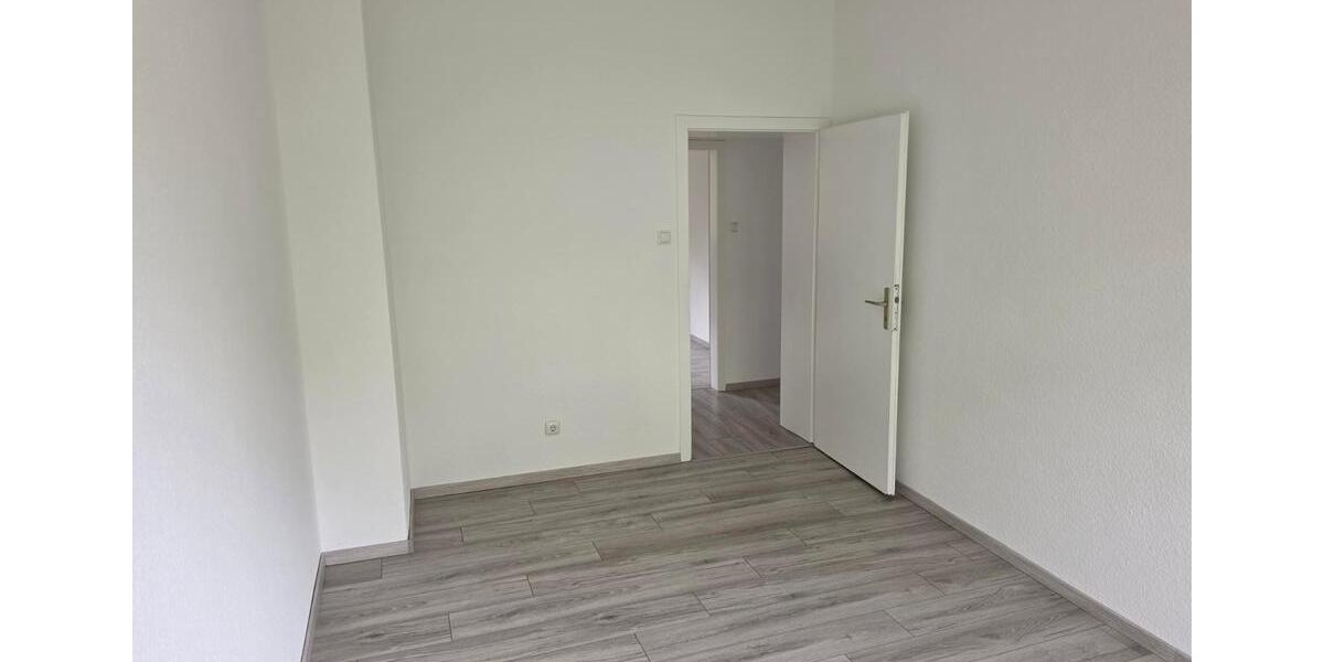 Etagenwohnung Duisburg - 3.5 Zimmer, 80 m&sup2;, 550&euro; | Angebot:26633902