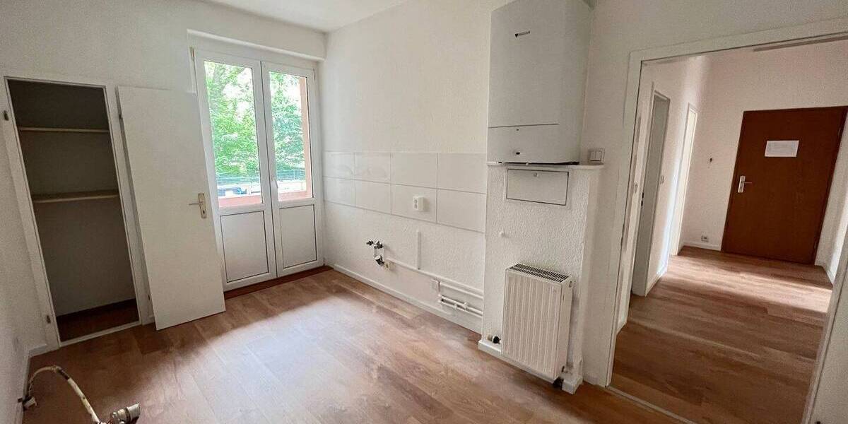 Etagenwohnung Zwickau Pölbitz - 3 Zimmer, 70 m&sup2;, 400&euro; | Angebot:26826635