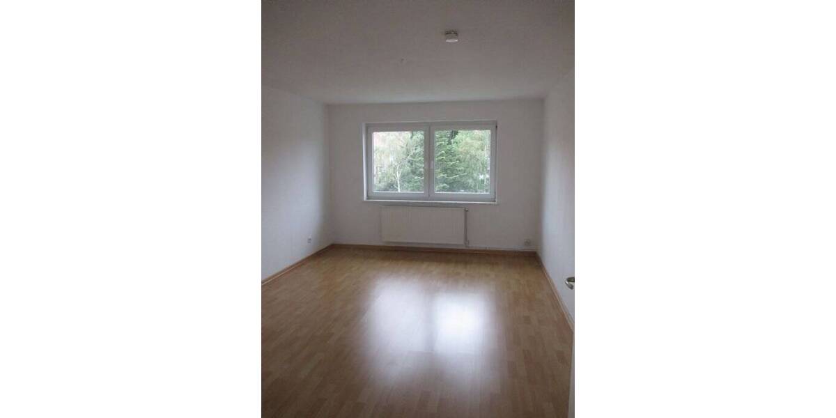 Etagenwohnung Hildesheim Ost - 3 Zimmer, 70 m&sup2;, 590&euro; | Angebot:25040937