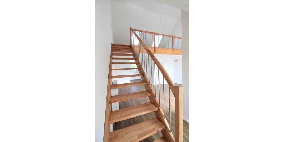 Dachgeschoßwohnung Dachau - 2 Zimmer, 69 m&sup2;, 1.204&euro; | Angebot:25993211