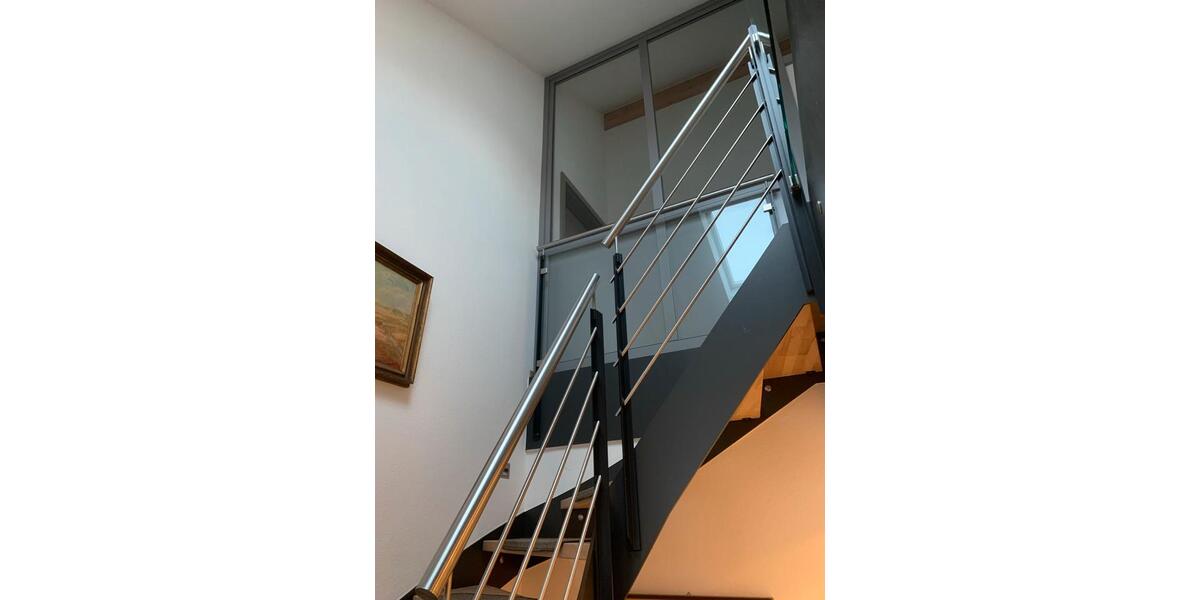 Dachgeschoßwohnung Pfullendorf - 2.5 Zimmer, 86 m&sup2;, 1.000&euro; | Angebot:24360248