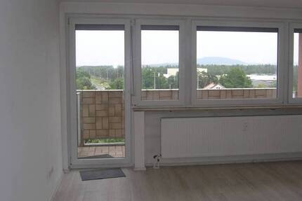 3-Zimmer-Wohnung in Aussichtslage mit Loggia -für 1-2 Personen geeignet-