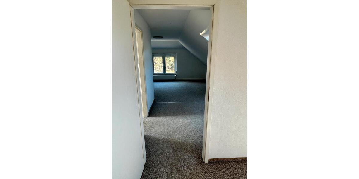 Dachgeschoßwohnung Altdöbern - 1 Zimmer, 38 m&sup2;, 416&euro; | Angebot:23685526