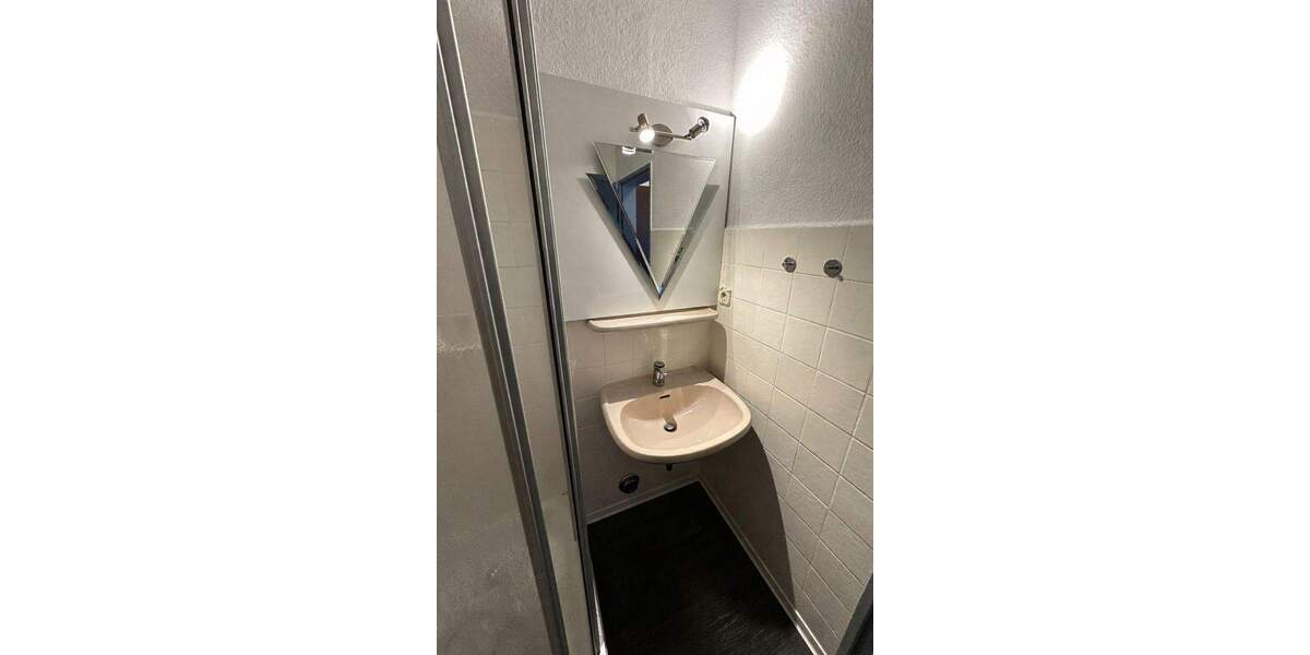 Etagenwohnung Wilhelmshaven Bant - 2 Zimmer, 44 m&sup2;, 325&euro; | Angebot:25696210